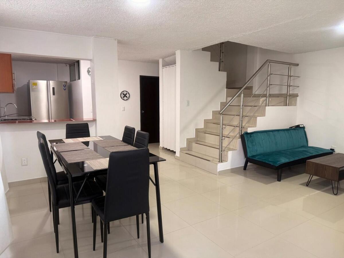 Hermosa Habitacion A Una Cuadra Del Ventura Plaza 3 Cúcuta Eksteriør bilde